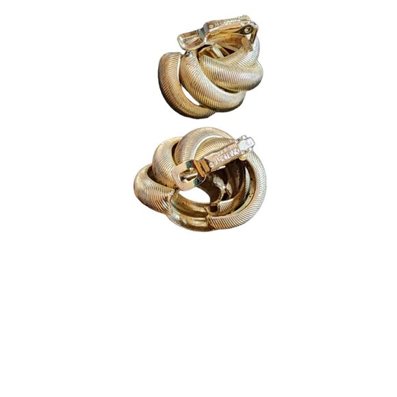 Vintage Signed Textured Givenchy Matte & Shiny Gold Knot Clip-On Earrings - Picture 6 of 7